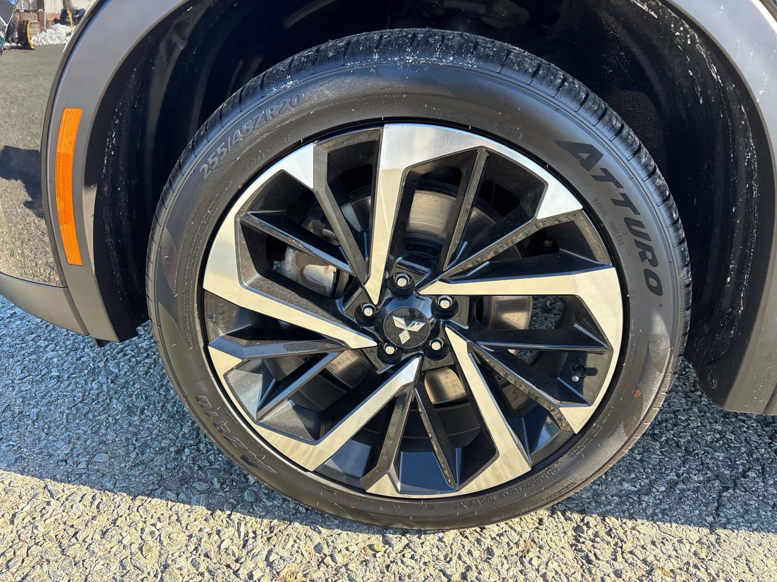 Used 2022 Mitsubishi Outlander ES image 7