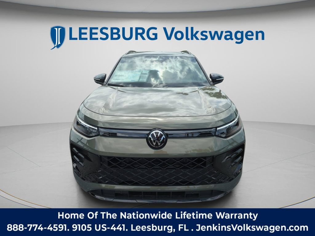 New 2026 Volkswagen Tiguan SE R-Line FWD image 15