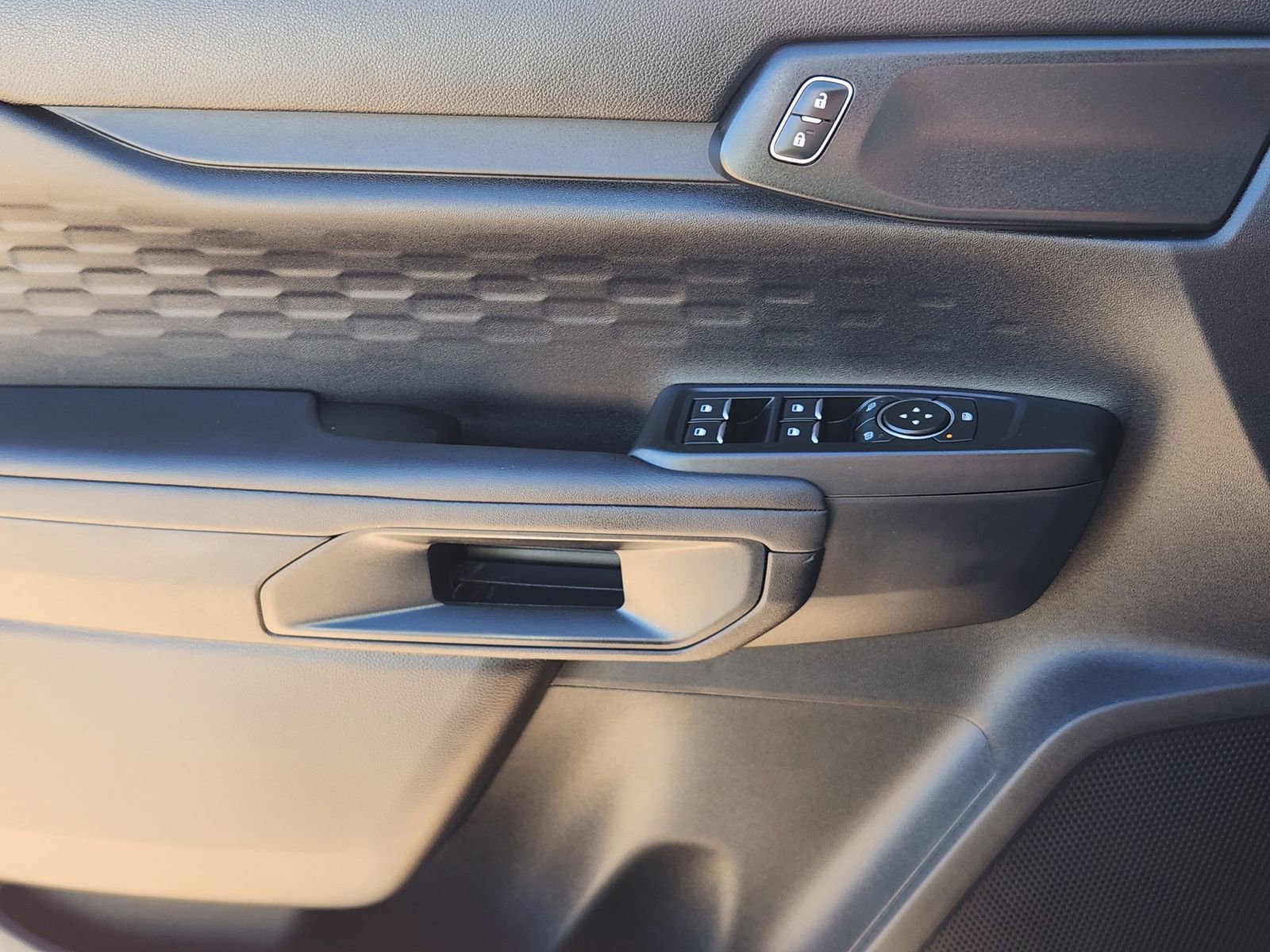 Used 2024 Ford Ranger XL image 25