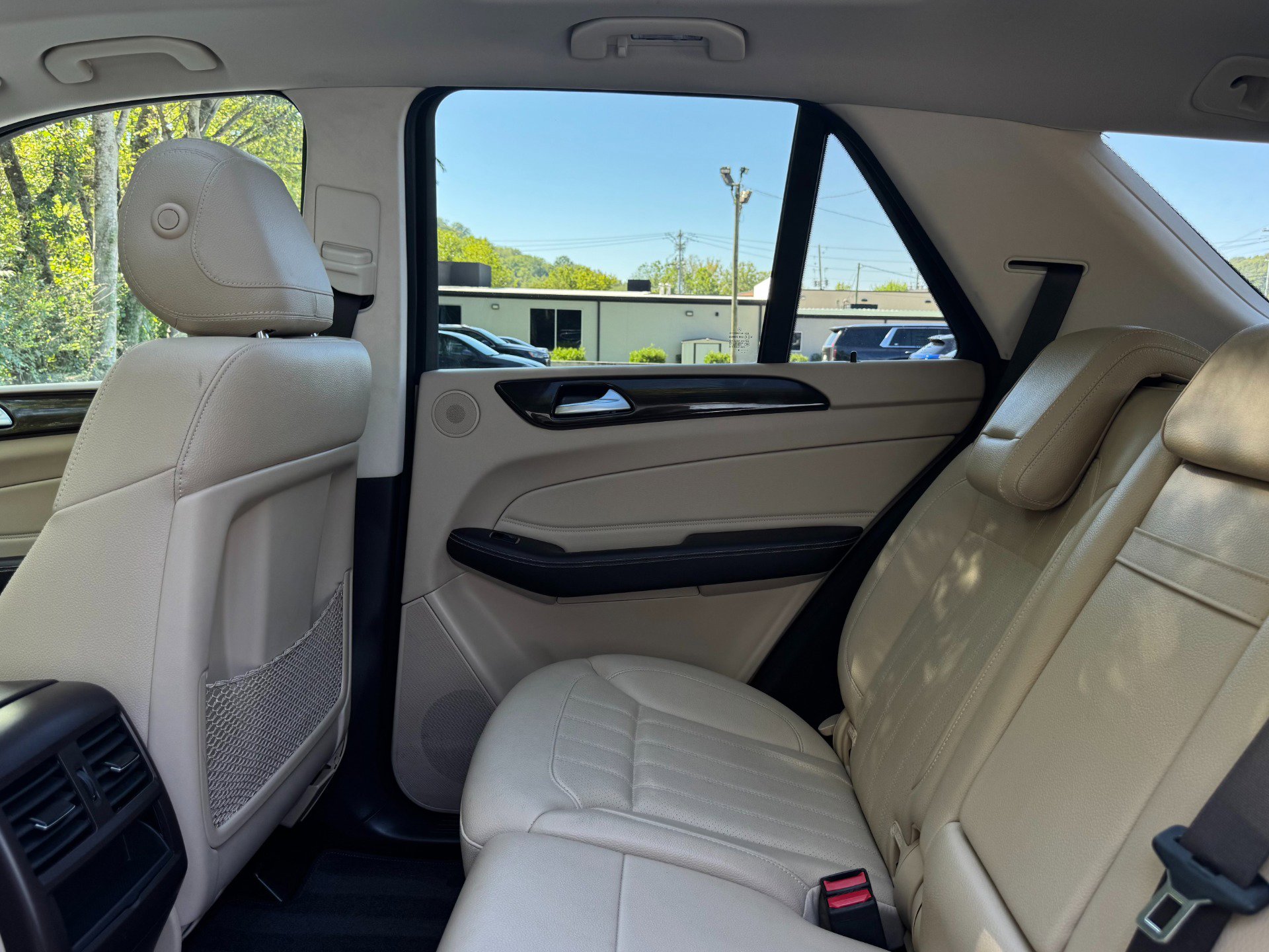 Used 2018 Mercedes-Benz GLE 350 4MATIC image 52