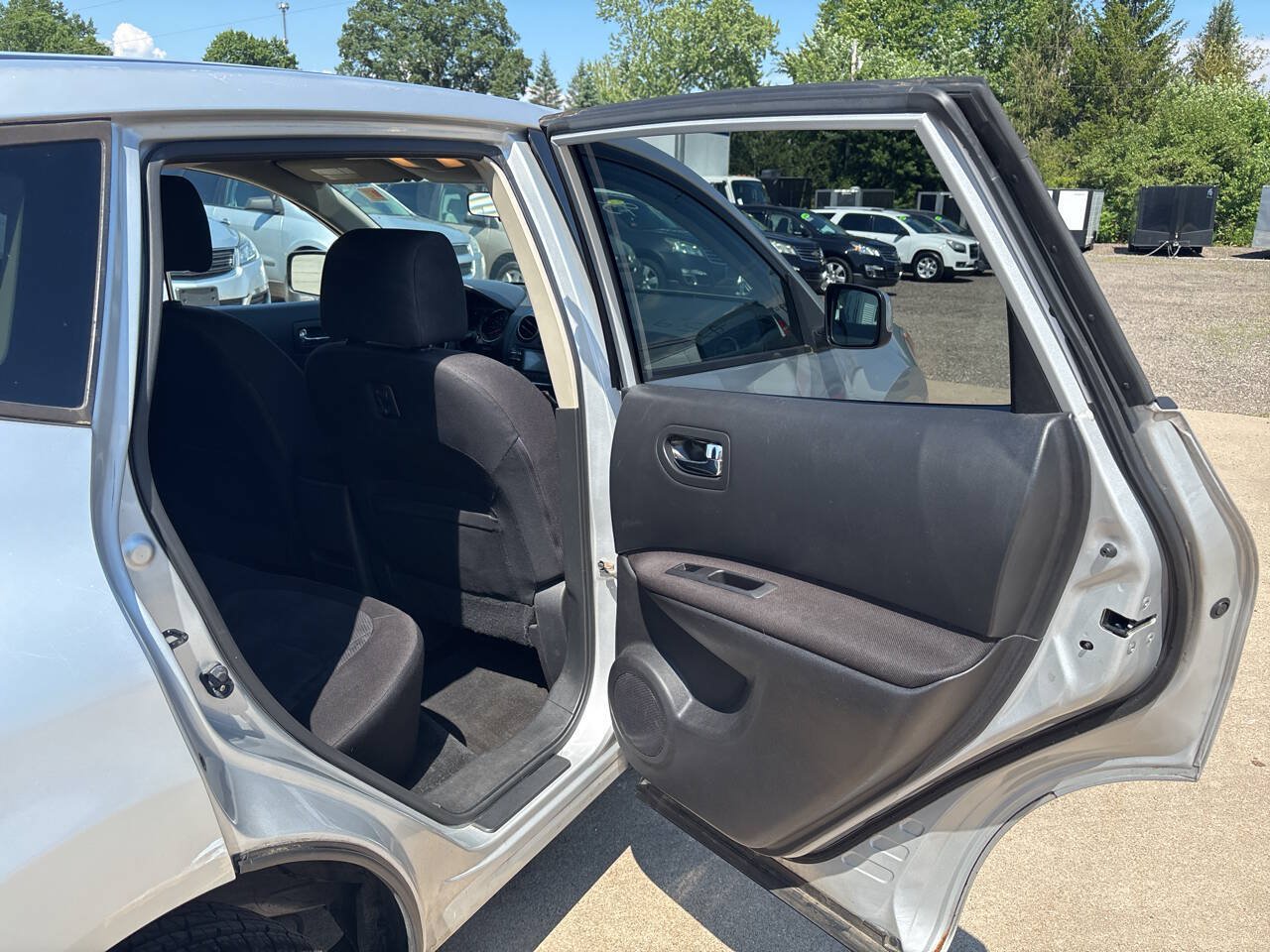 Used 2013 Nissan Rogue S w/ Special Edition Pkg AWD/4WD image 15