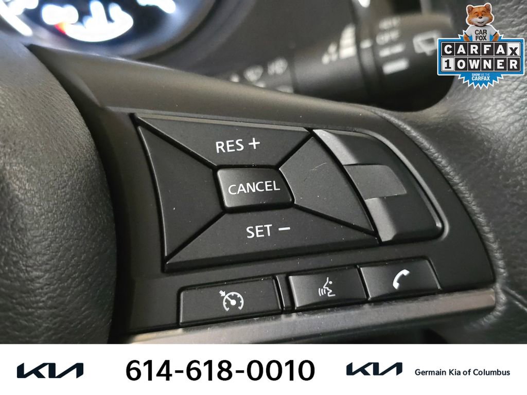 Used 2020 Nissan Rogue S image 31