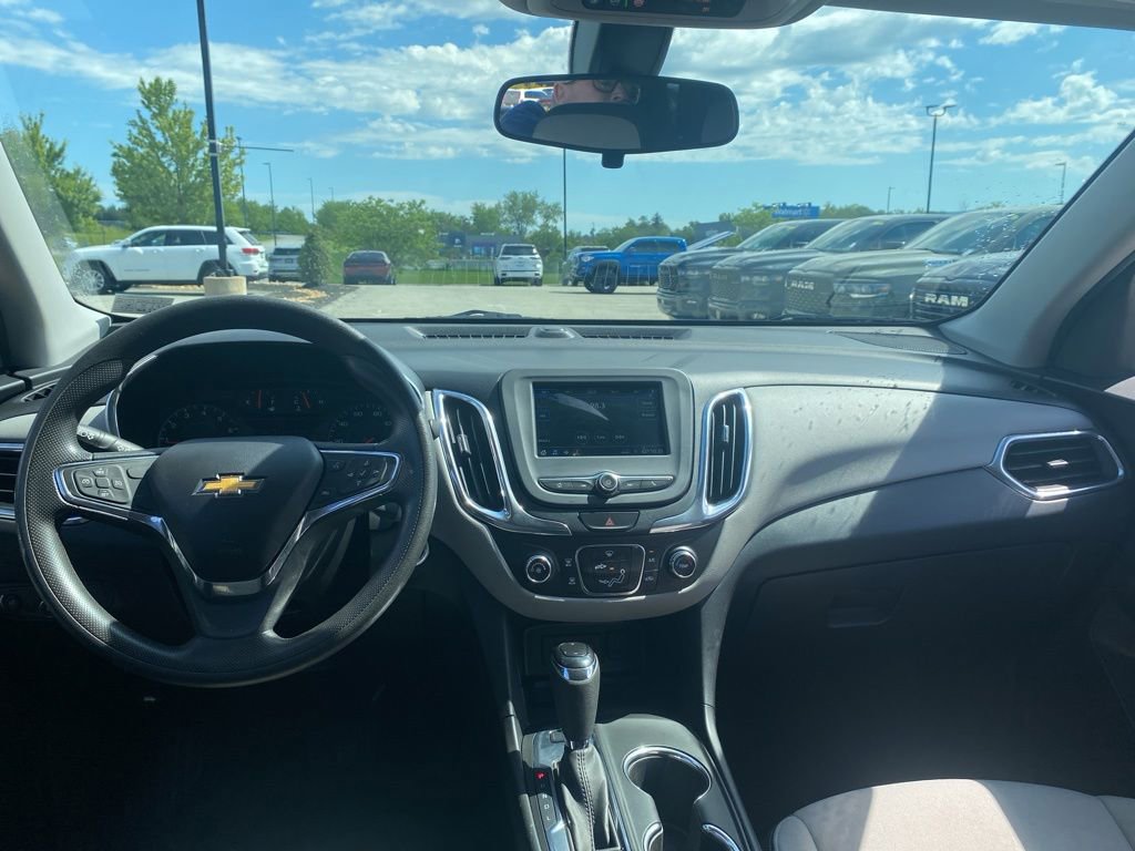 Used 2019 Chevrolet Equinox LS w/ LS Convenience Package AWD/4WD image 7