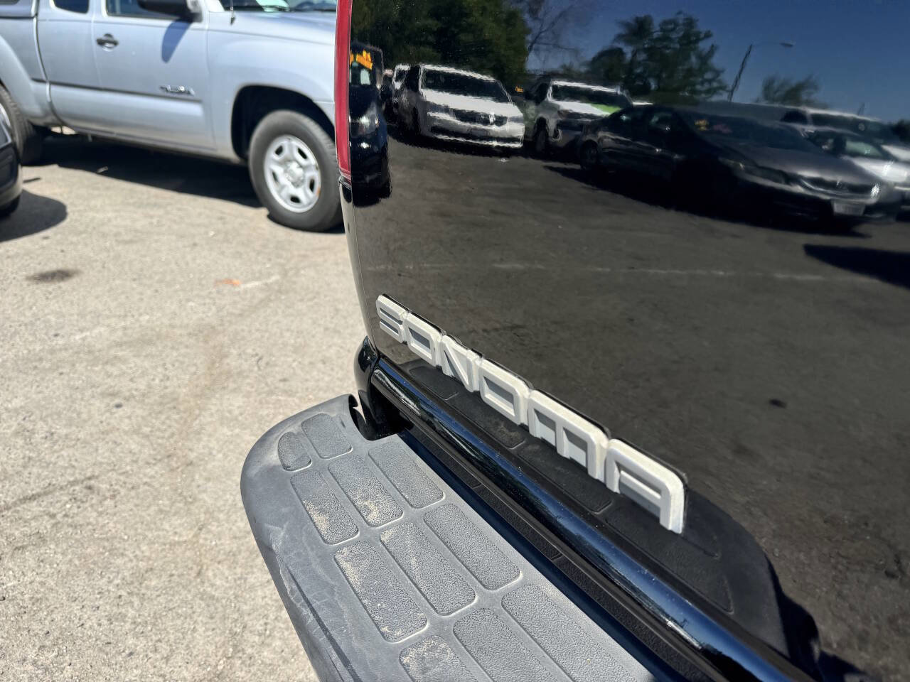 Used 2003 GMC Sonoma SLS w/ Appearance Package image 8