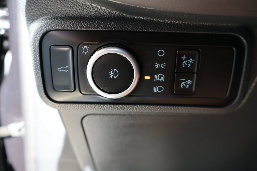 Used 2026 Ford Explorer Platinum AWD/4WD image 27