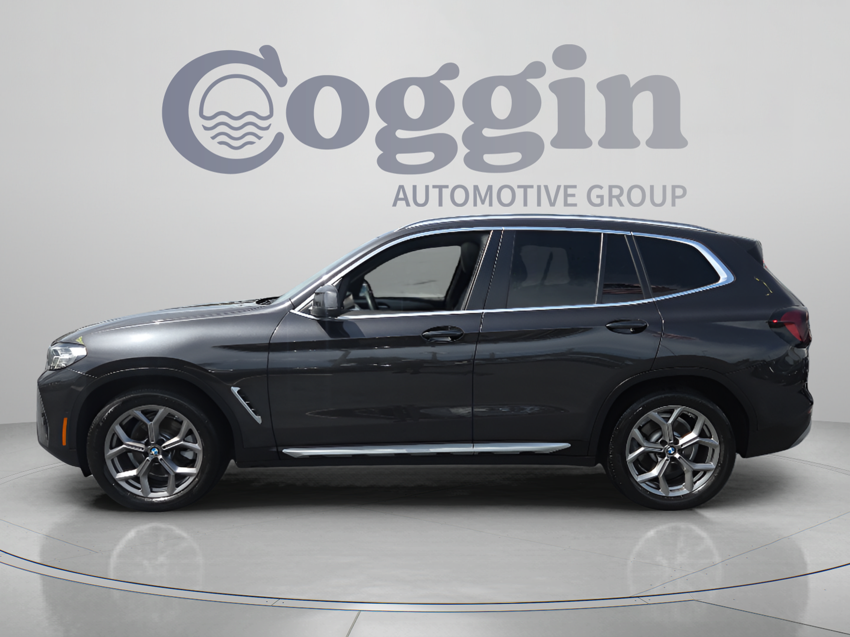 Used 2024 BMW X3 sDrive30i w/ Convenience Package w/ZPA RWD image 2