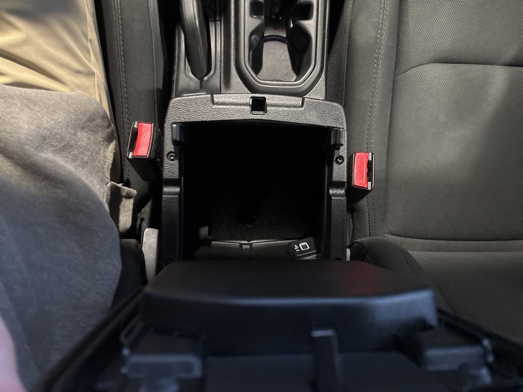 Used 2023 Jeep Wrangler Sport image 20