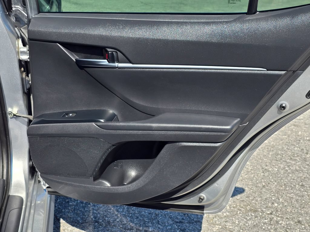 Used 2019 Toyota Camry SE FWD image 47