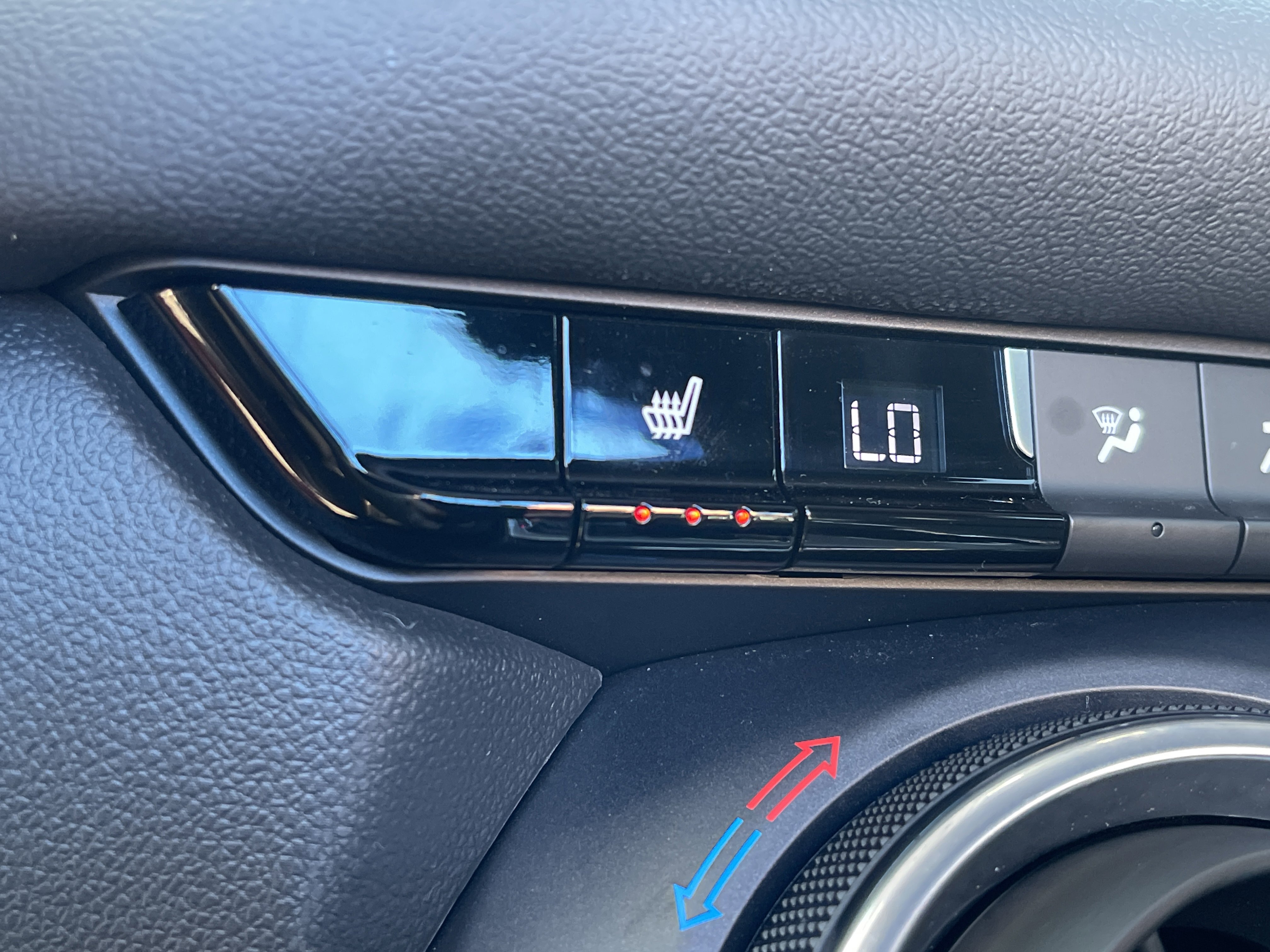 Used 2023 Chevrolet Blazer LT w/ Convenience Package image 28