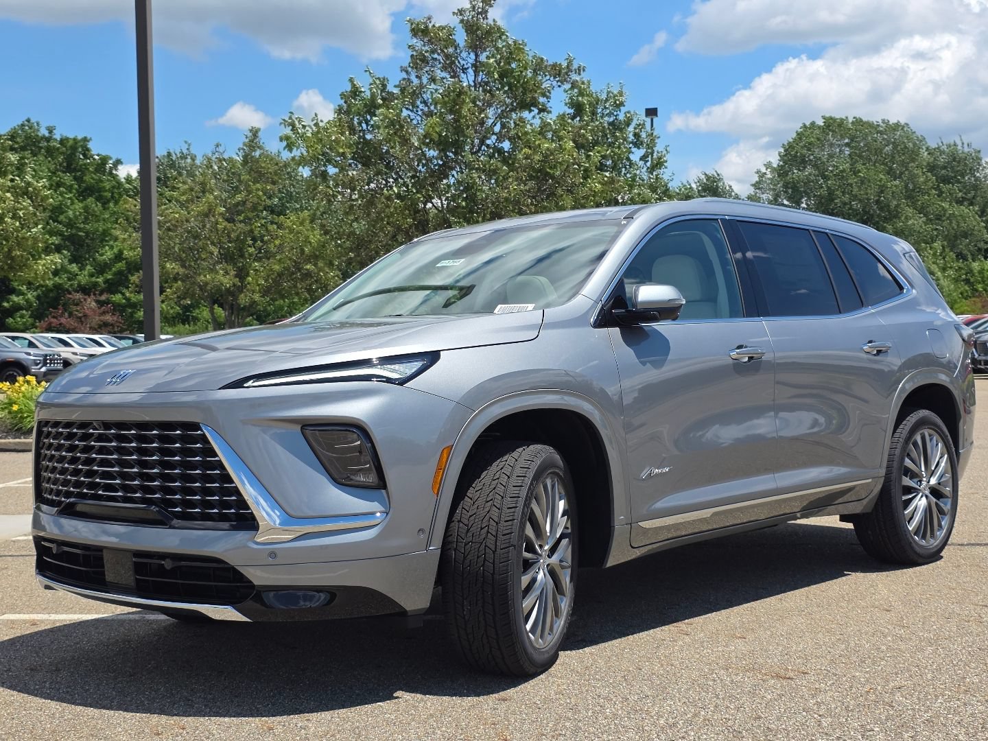 New 2026 Buick Enclave Avenir w/ Super Cruise Package AWD/4WD image 14