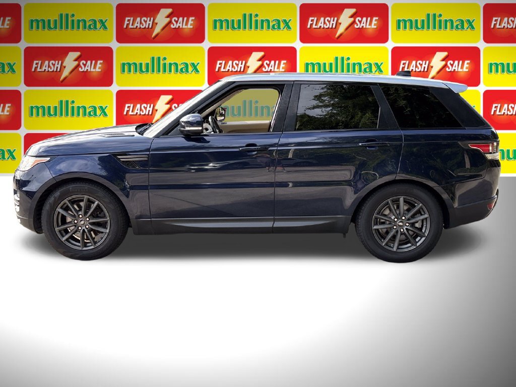 Used 2017 Land Rover Range Rover Sport SE AWD/4WD image 10