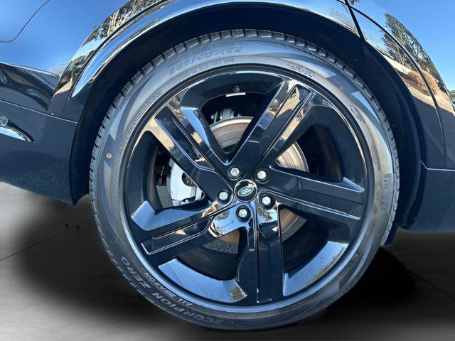 New 2025 Land Rover Discovery Dynamic SE image 40