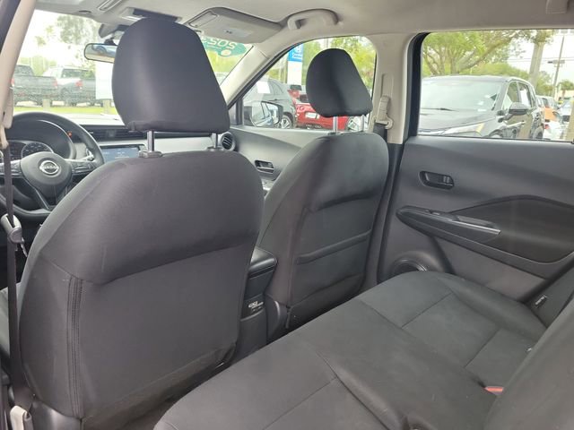 Used 2023 Nissan Kicks S FWD image 9