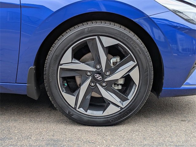 Used 2023 Hyundai Elantra SEL w/ Convenience Package image 7