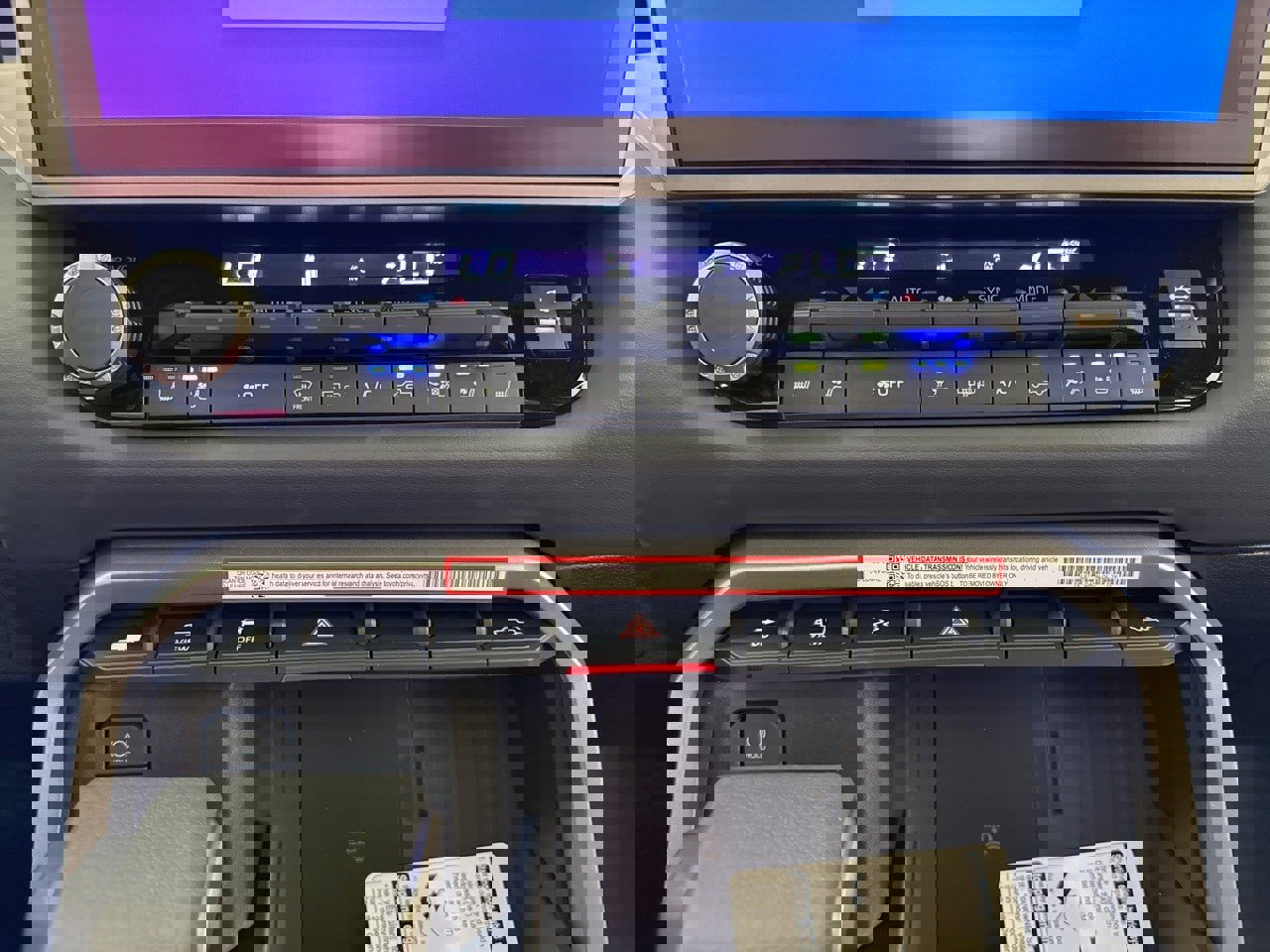 New 2026 Toyota Tundra Platinum image 32