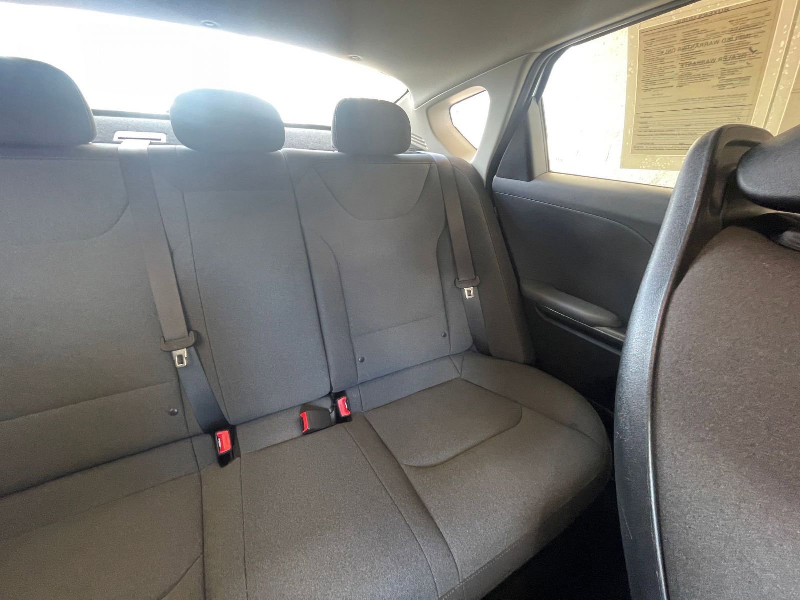 Used 2025 Kia K4 LXS image 38