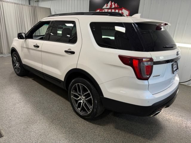 Used 2016 Ford Explorer Sport AWD/4WD image 6