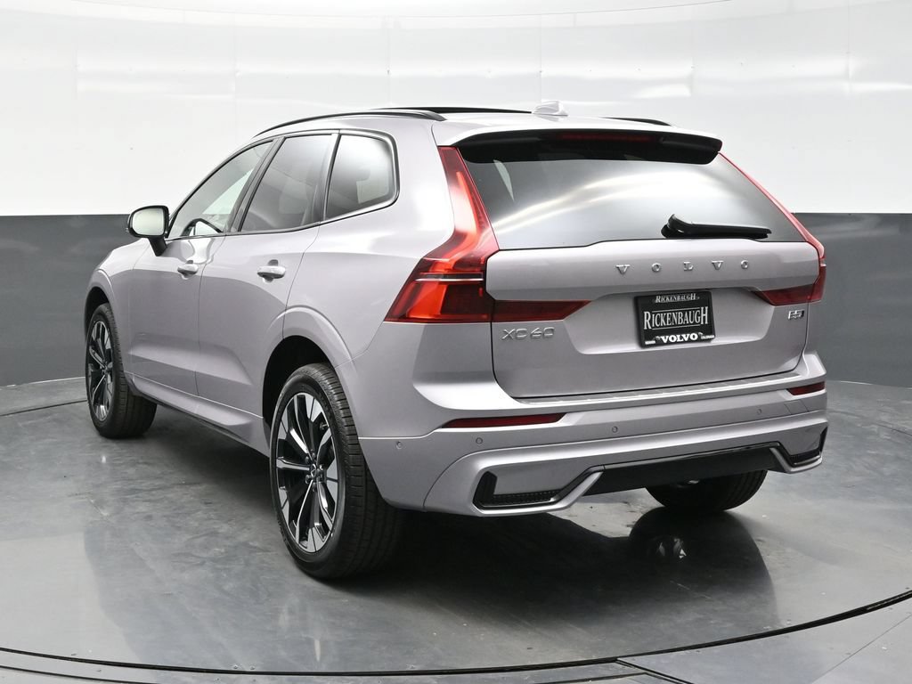 New 2026 Volvo XC60 B5 Plus w/ Climate Package PRO AWD/4WD image 5