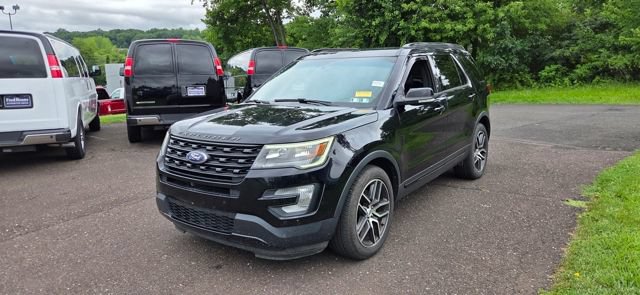 Used 2016 Ford Explorer Sport w/ Equipment Group 401A AWD/4WD image 3