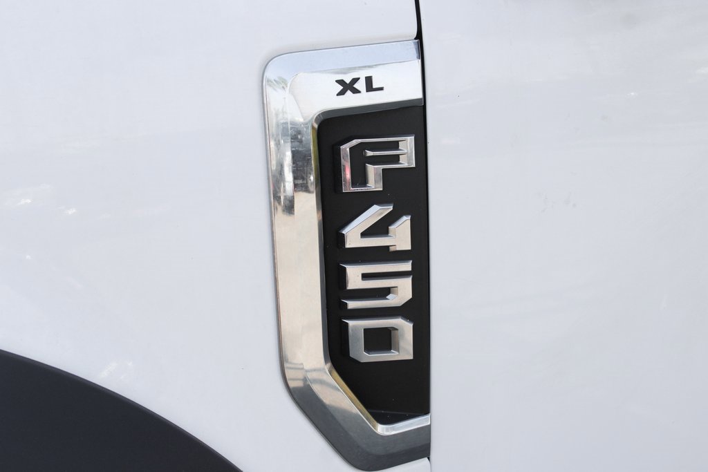 Used 2019 Ford F450 XL w/ Power Equipment Group image 40