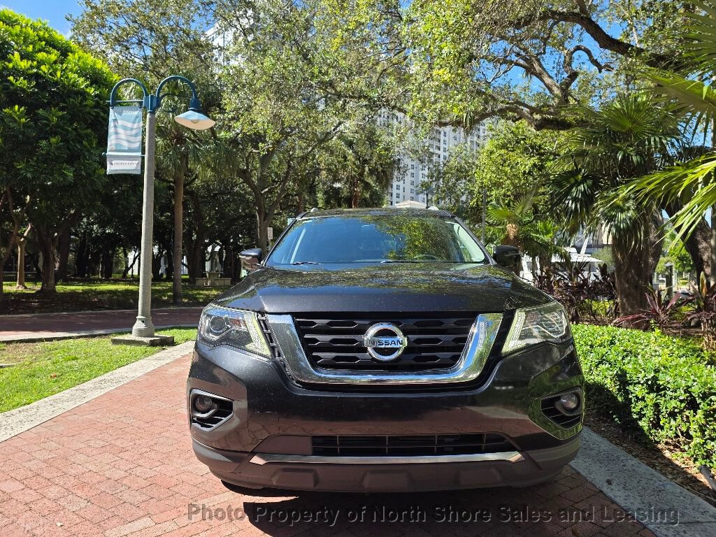 Used 2019 Nissan Pathfinder SL image 34