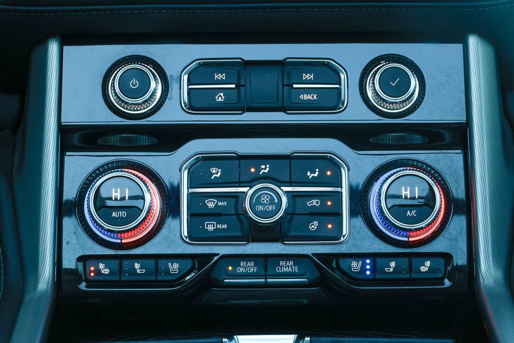 Used 2024 GMC Yukon XL Denali w/ Advanced Technology Package image 42