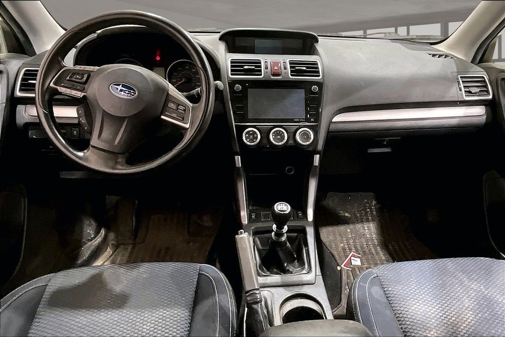 Used 2016 Subaru Forester 2.5i Premium AWD/4WD image 16