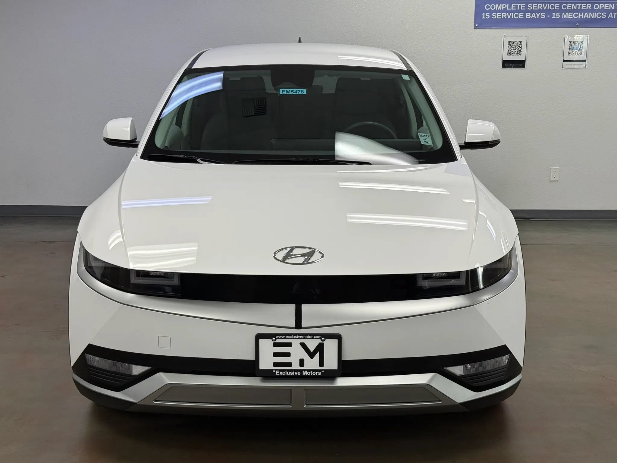 Used 2024 Hyundai Ioniq 5 SE RWD image 3