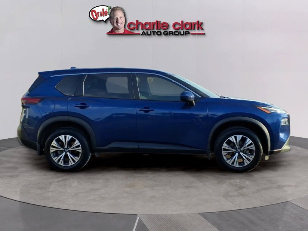 Used 2023 Nissan Rogue SV FWD image 6
