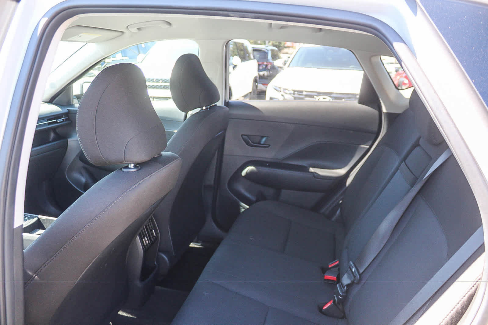 Used 2024 Hyundai Kona SEL FWD image 23