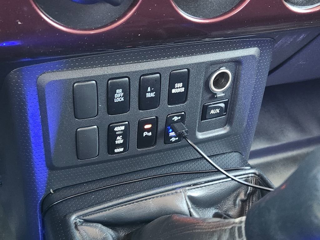 Used 2007 Toyota FJ Cruiser 4WD image 15