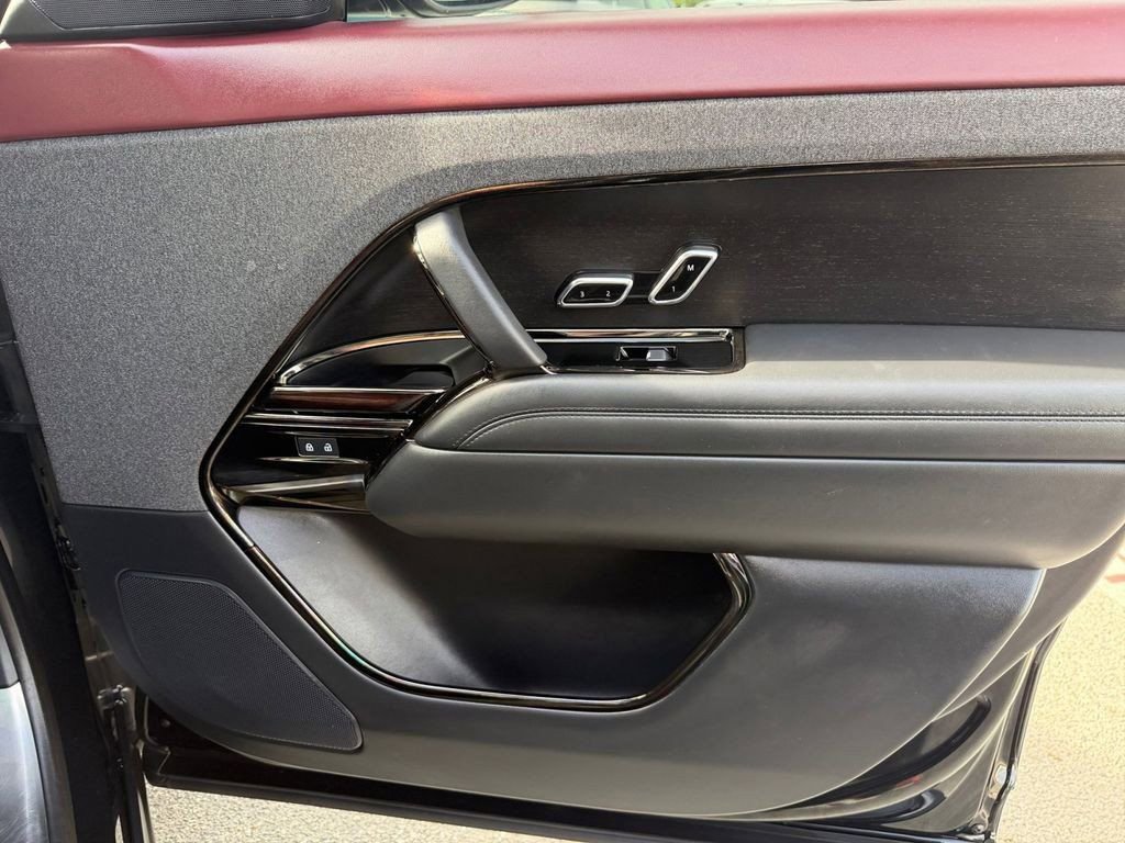 Used 2023 Land Rover Range Rover Sport SE Dynamic image 27