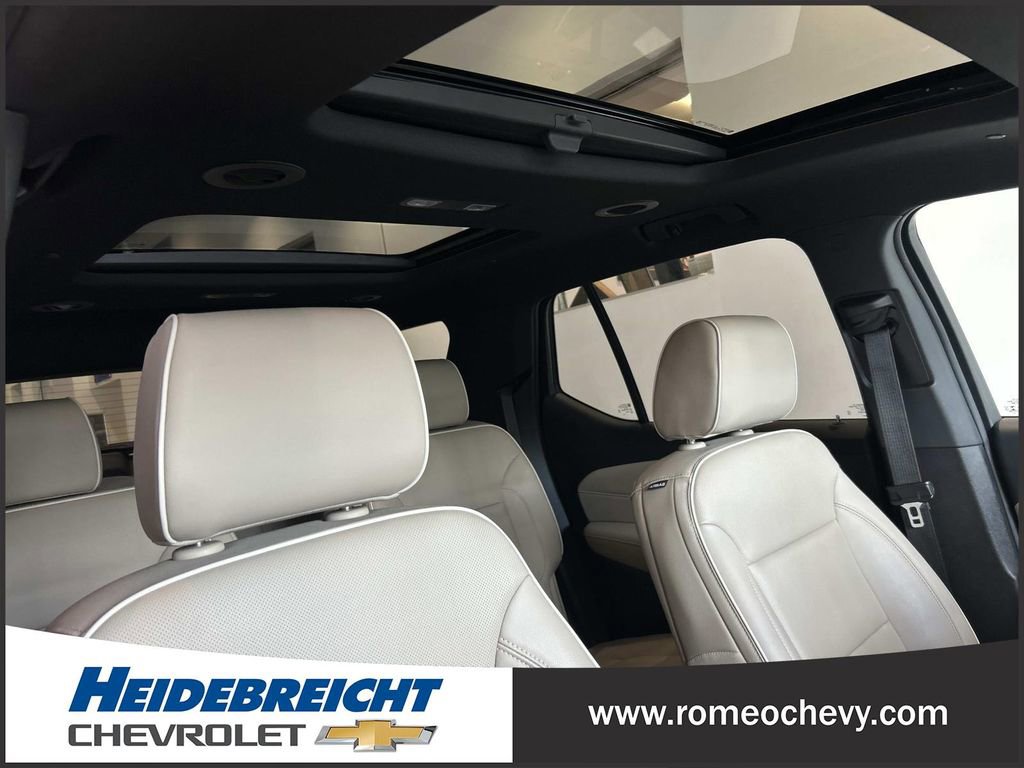 Used 2023 Chevrolet Traverse Premier w/ LPO, Floor Liner Package AWD/4WD image 35