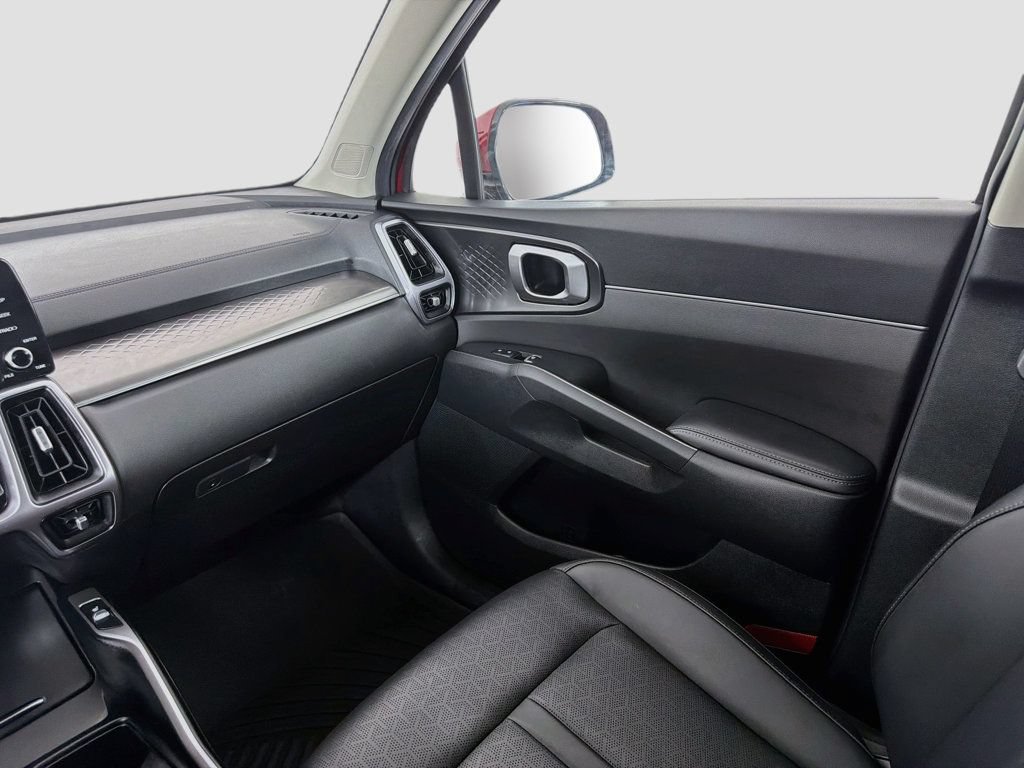 Used 2023 Kia Sorento EX AWD/4WD image 23