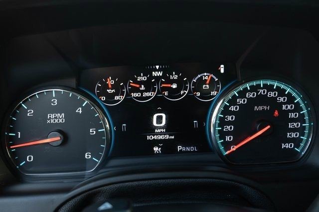 Used 2018 GMC Yukon Denali image 3