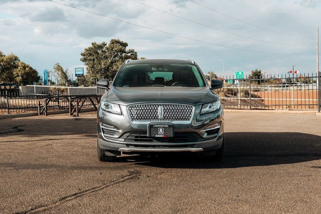 Used 2019 Lincoln MKC Reserve w/ MKC Climate Package AWD/4WD image 2