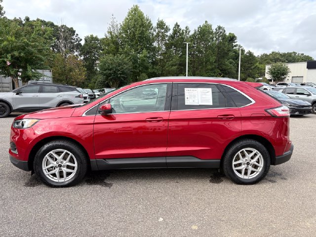 Used 2023 Ford Edge SEL w/ Convenience Package AWD/4WD image 3
