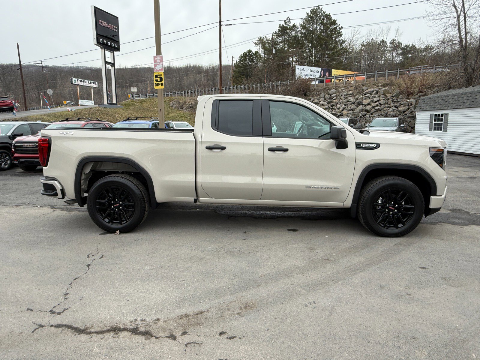 New 2026 GMC Sierra 1500 Pro w/ Graphite Edition image 6