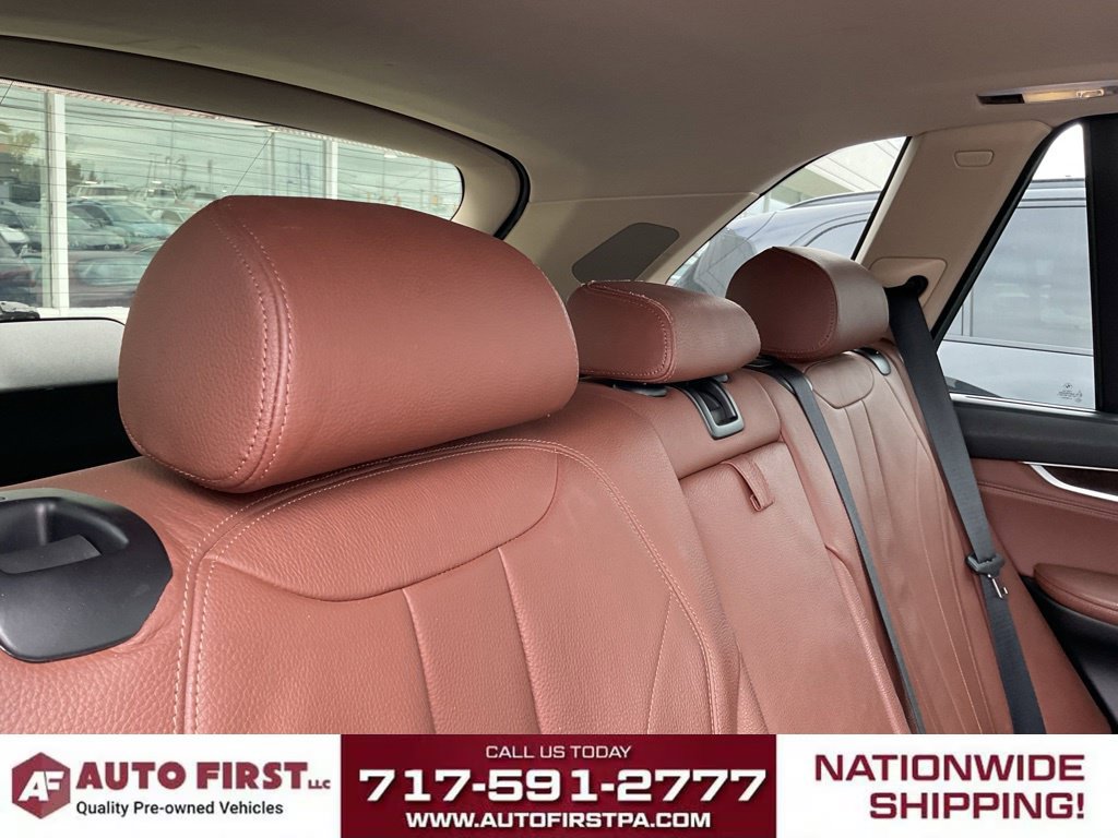 Used 2015 BMW X5 xDrive35d w/ Premium Package AWD/4WD image 14
