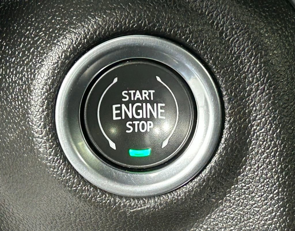 Used 2023 GMC Sierra 3500 AT4 image 23