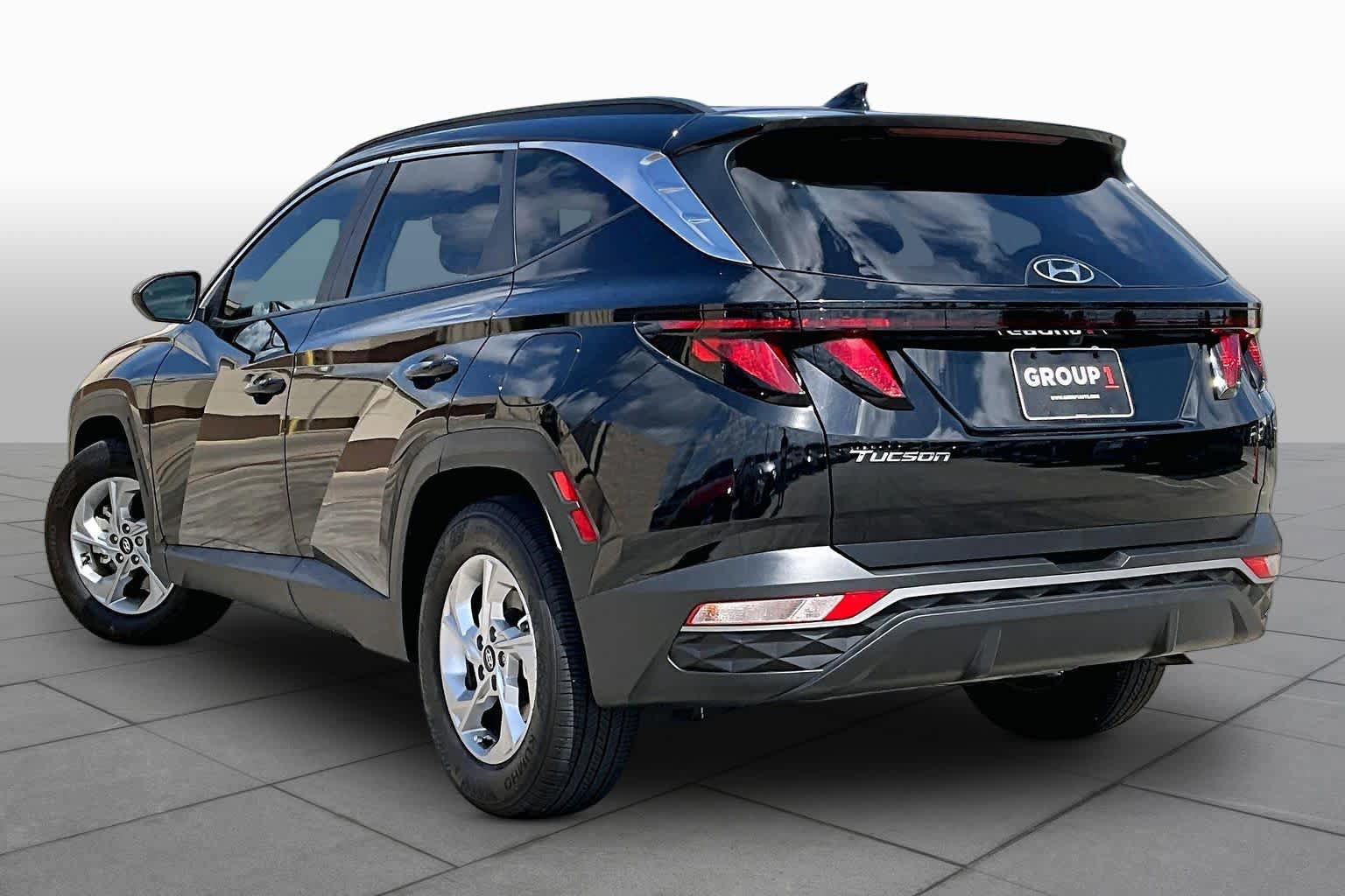 Certified 2024 Hyundai Tucson SEL FWD image 11