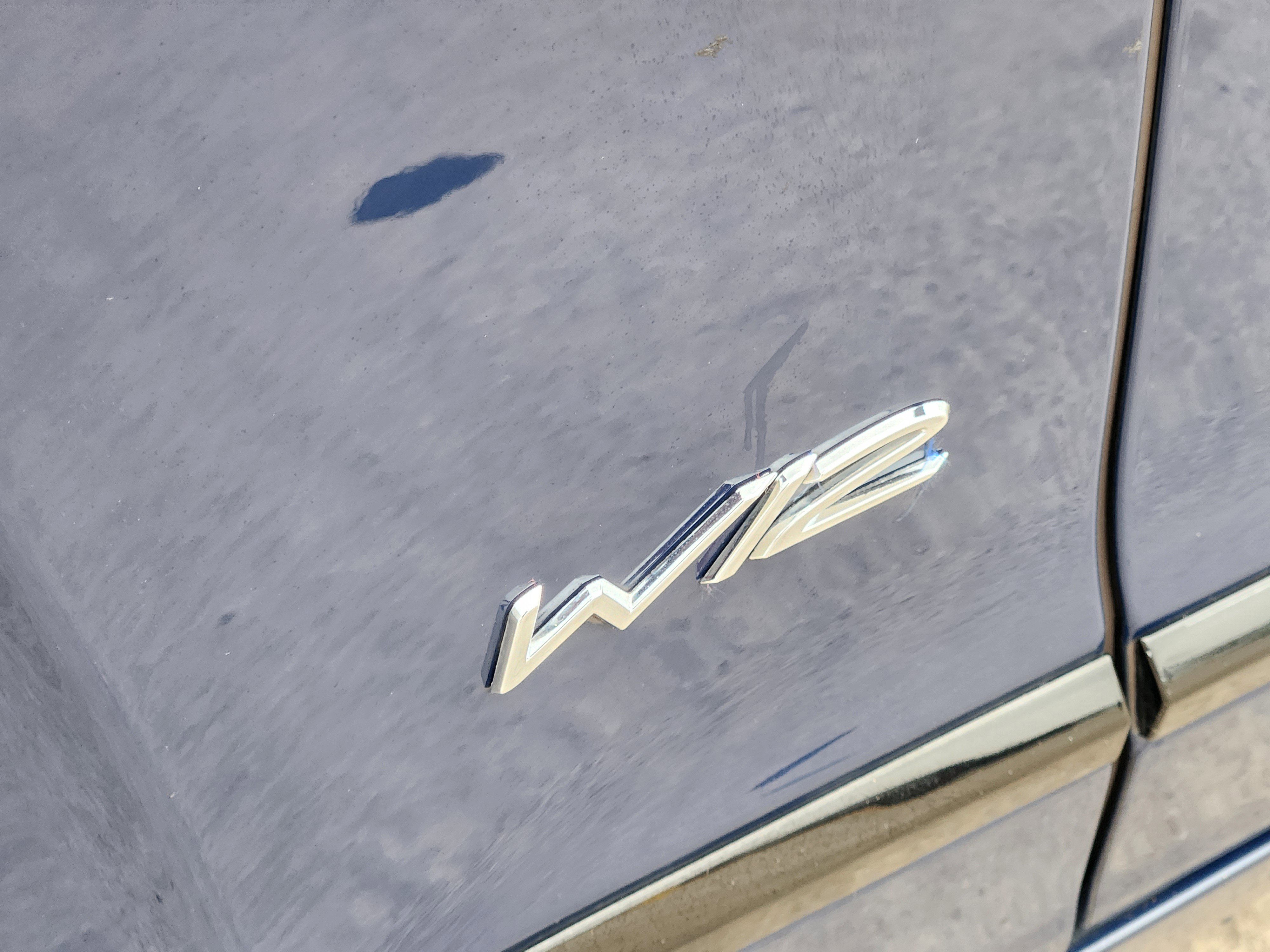 Used 2021 Bentley Flying Spur W12 image 12