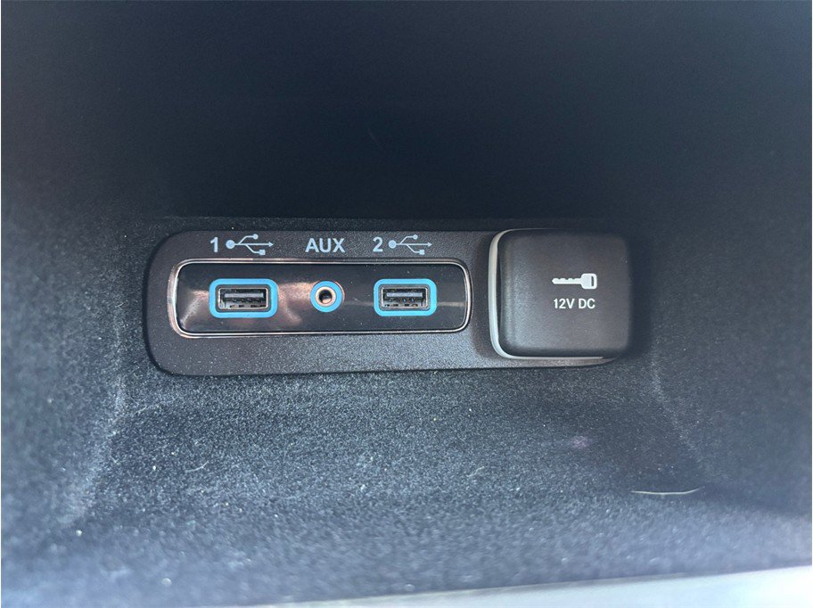Used 2019 Jeep Grand Cherokee Laredo AWD/4WD image 30