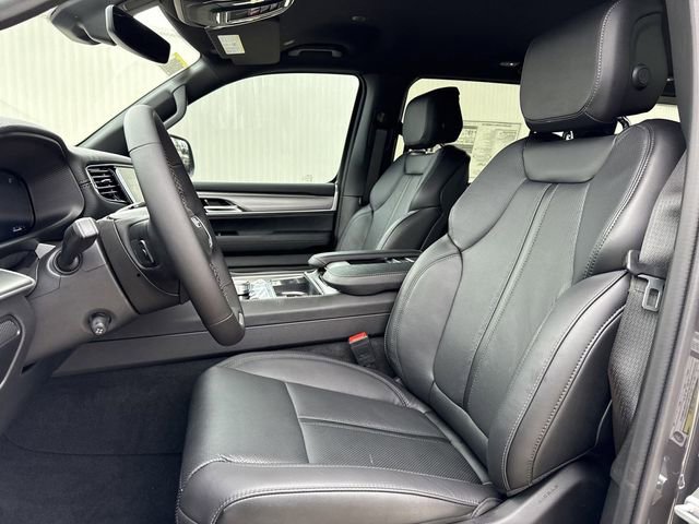 New 2025 Jeep Wagoneer Series II AWD/4WD image 15