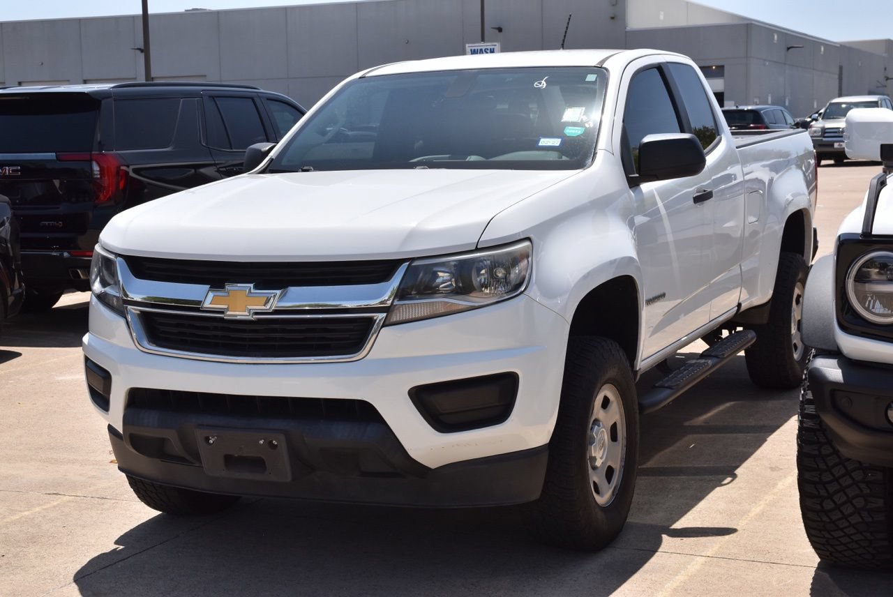 Used 2017 Chevrolet Colorado W/T RWD image 2