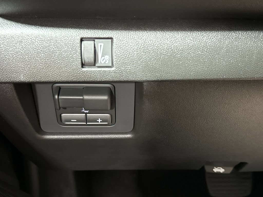 New 2026 Chevrolet Colorado Trail Boss AWD/4WD image 19