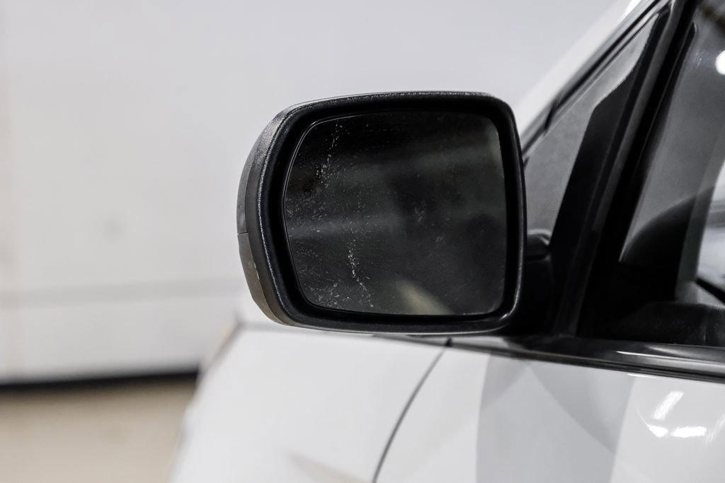 Used 2019 Ford Edge SE image 36