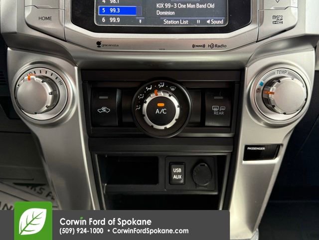 Used 2016 Toyota 4Runner SR5 AWD/4WD image 25