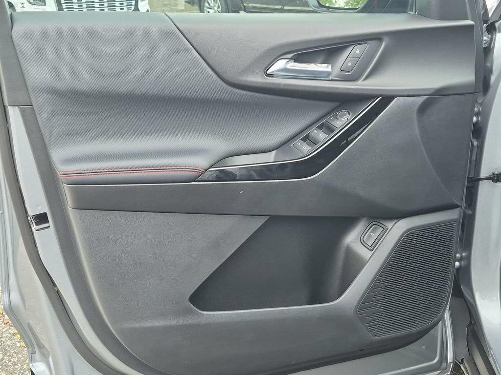New 2027 Chevrolet Equinox RS w/ Safety and Technology Package AWD/4WD image 9