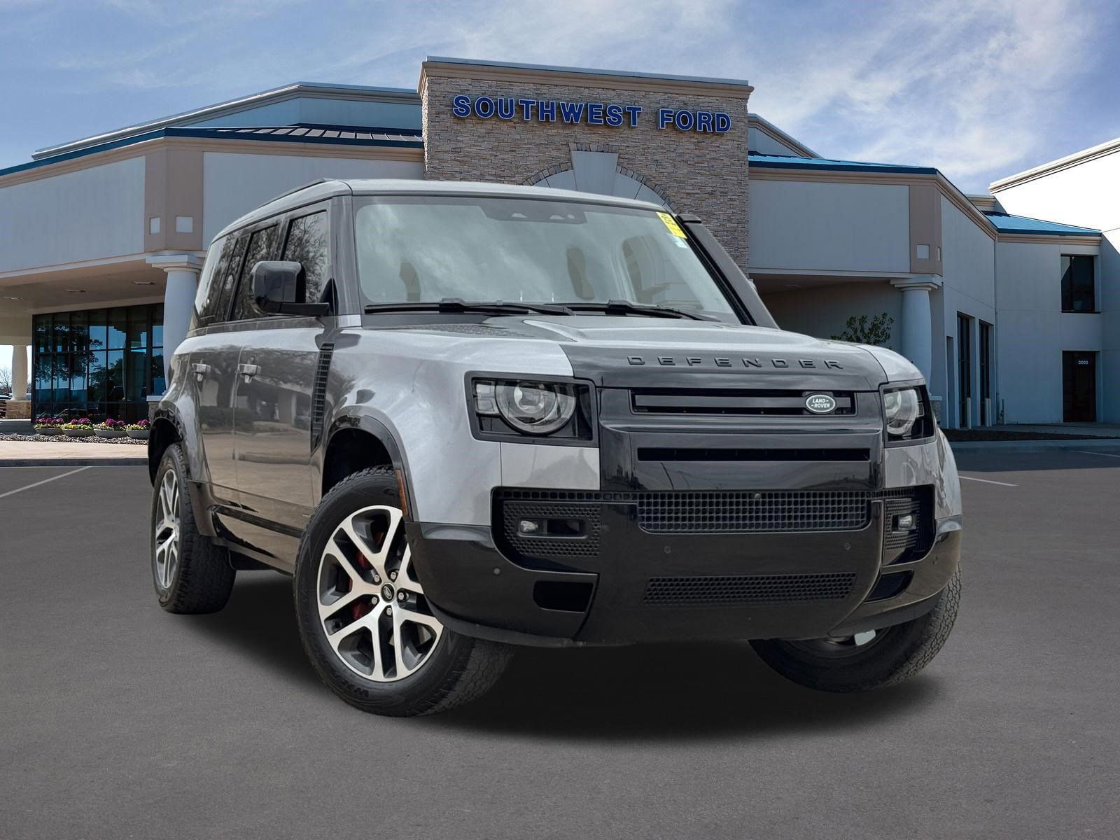 Used 2022 Land Rover Defender 110 X image 1
